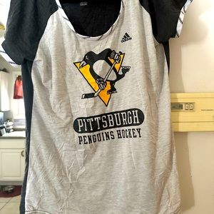 Pittsburgh Penguins dressy tee shirt XL
